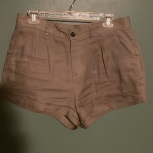 Beautiful linen shorts.